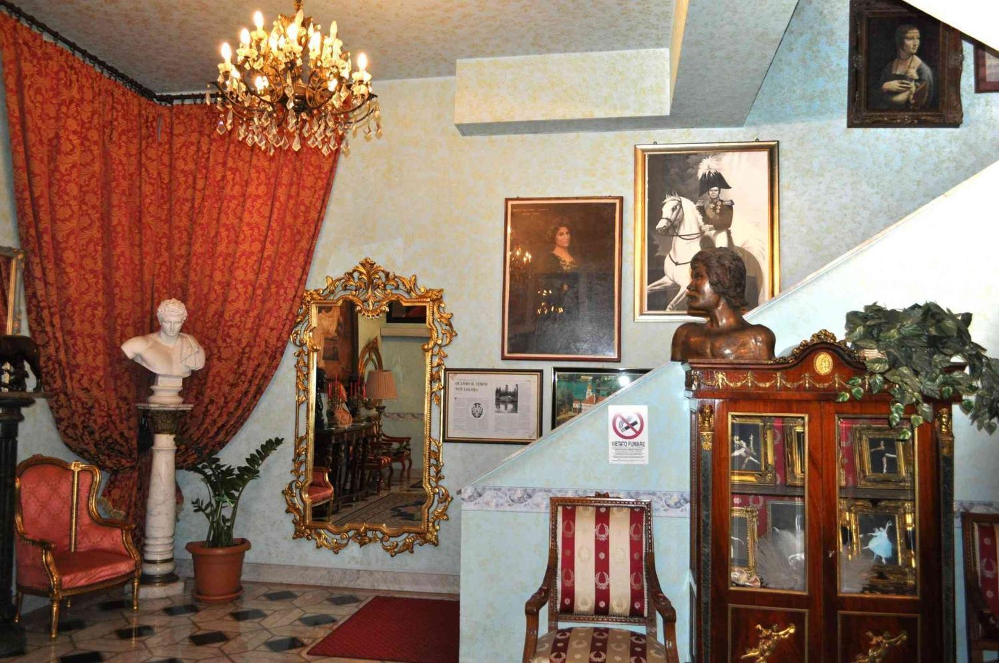 Hotel Giulietta E Romeo Casal Palocco Buitenkant foto